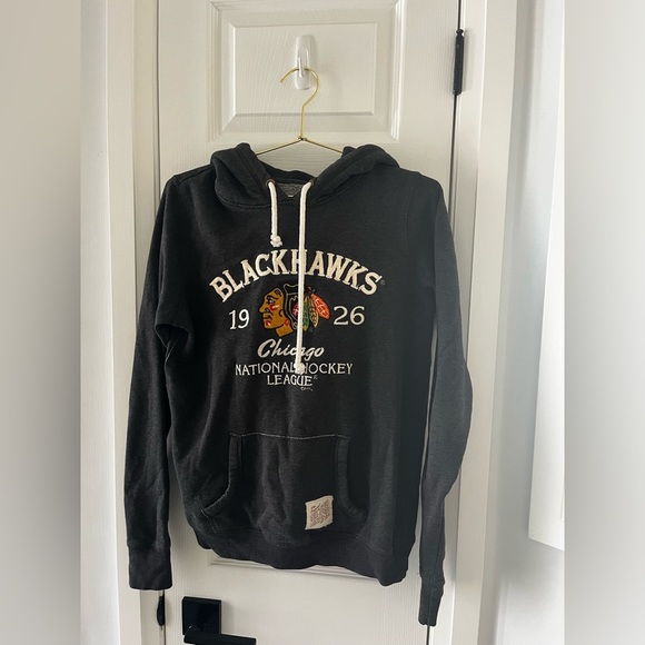 Original Retro Brand Chicago Blackhawks hoodie sweatshirt in size Medium - Picture 2 of 6
